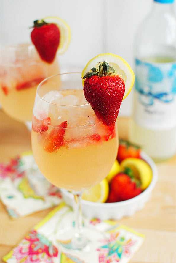 Strawberry Lemonade Spritzer