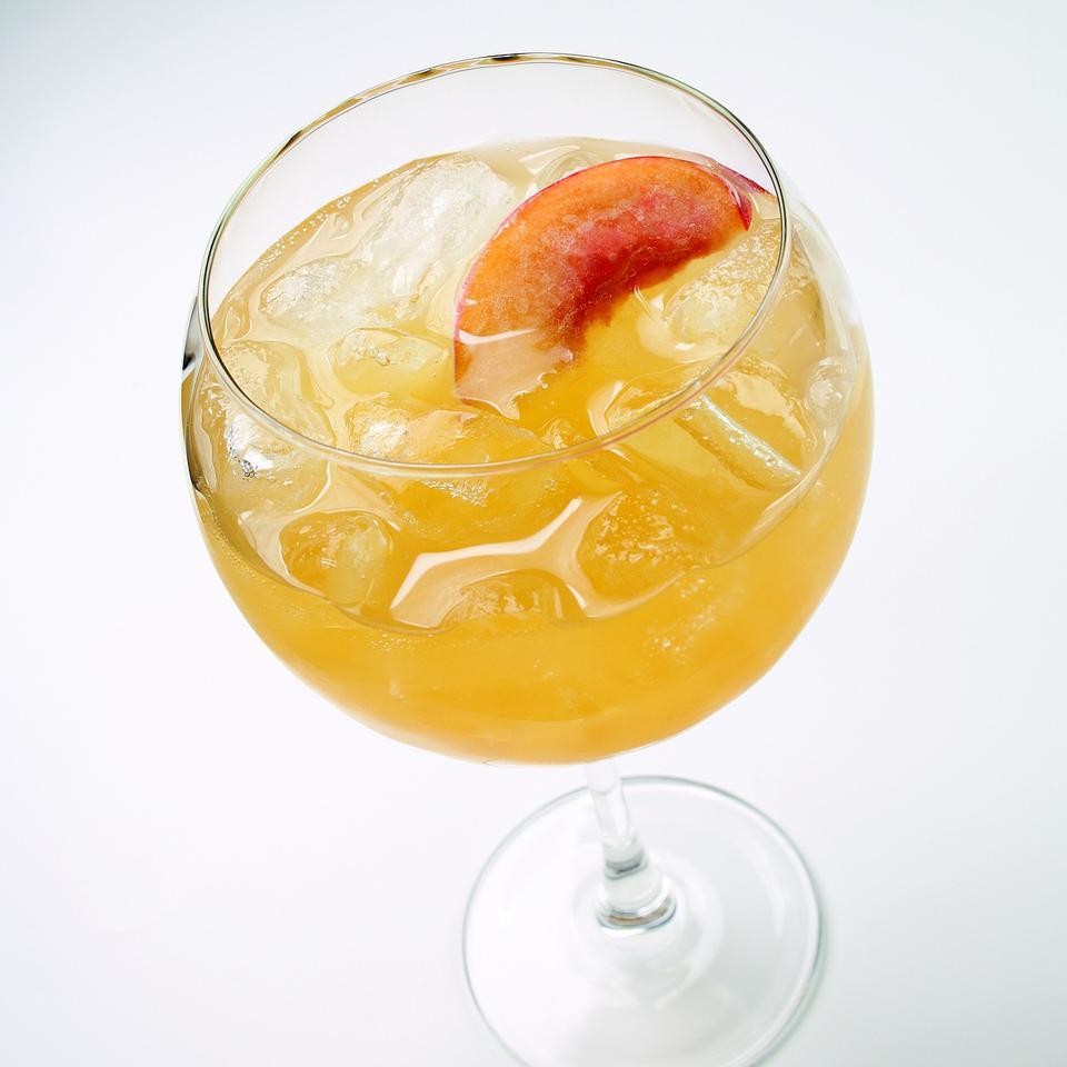 brewsy peach wine